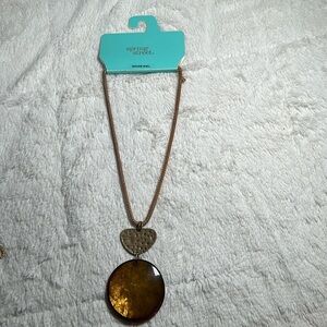 Stein Mart Spring Street Genuine Shell Gold Tone Necklace NEW